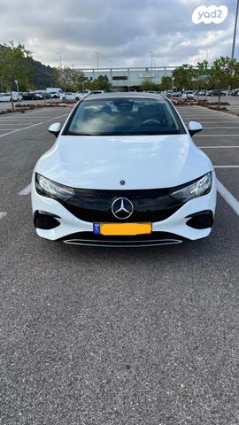 מודעת רכב מרצדס-בנץ EQE