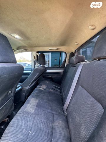 טויוטה היילקס