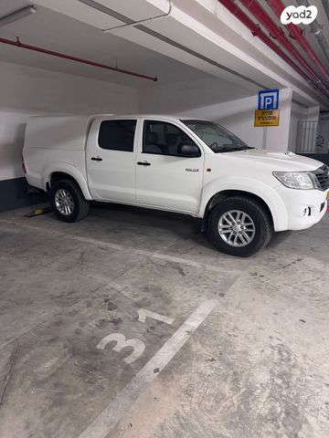 מודעת רכב טויוטה היילקס