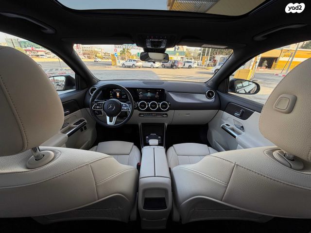 מרצדס-בנץ GLA