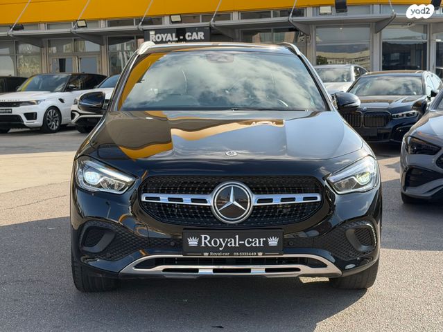 מרצדס-בנץ GLA