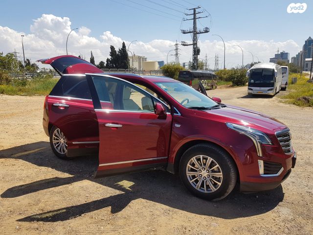 קאדילק XT5