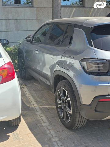 ג'יפ אוונגר