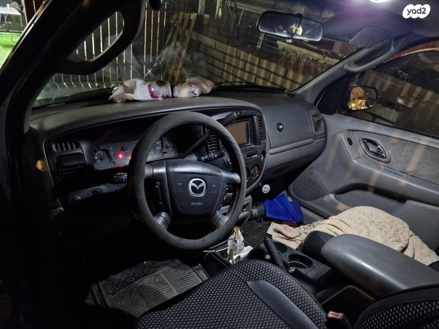 מאזדה טריביוט