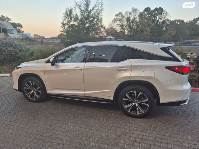 מודעת רכב לקסוס RX