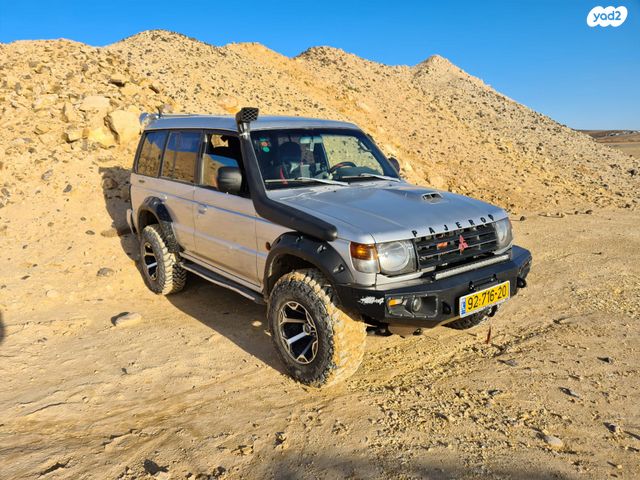 מיצובישי פג'רו