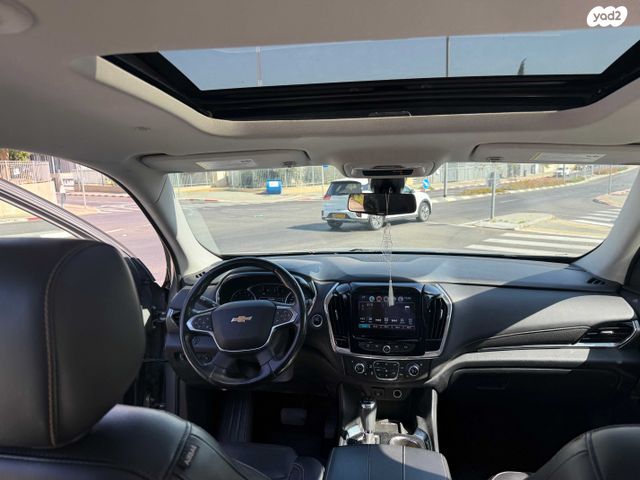 שברולט טראוורס