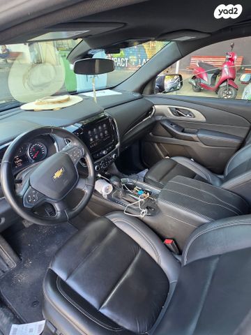 שברולט טראוורס