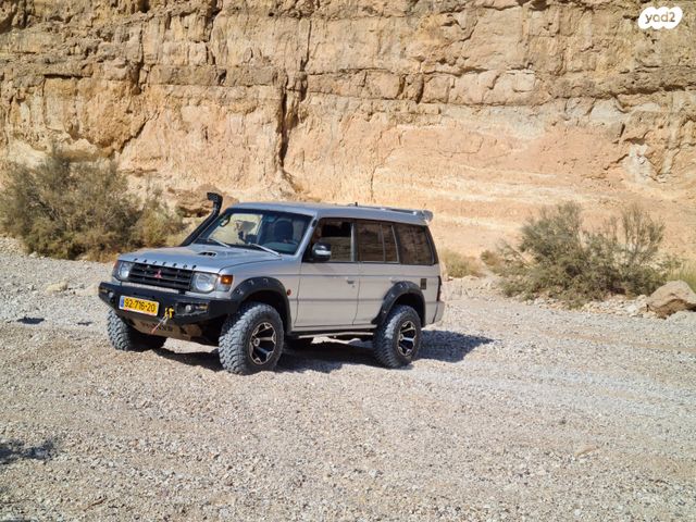 מיצובישי פג'רו