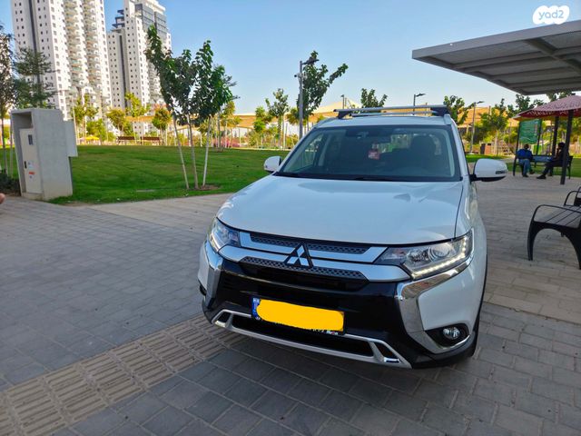 מודעת רכב מיצובישי אאוטלנדר