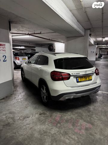 מודעת רכב מרצדס-בנץ GLA