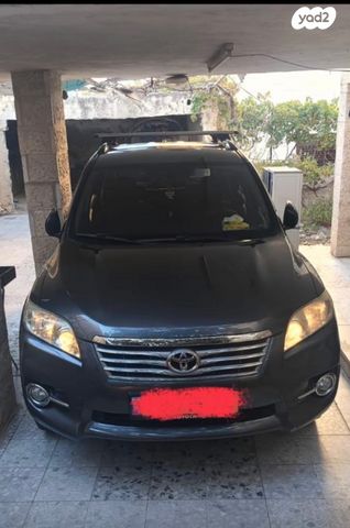 מודעת רכב טויוטה RAV4
