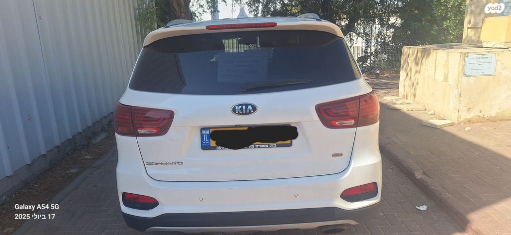 מודעת רכב קיה סורנטו