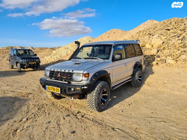 מיצובישי פג'רו