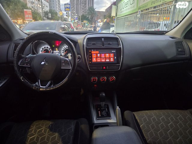 מיצובישי ASX