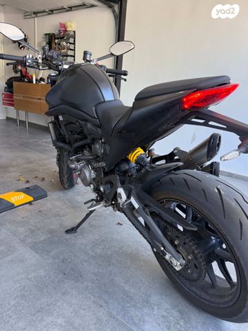 דוקאטי מונסטר 937