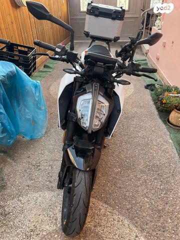KTM Duke
