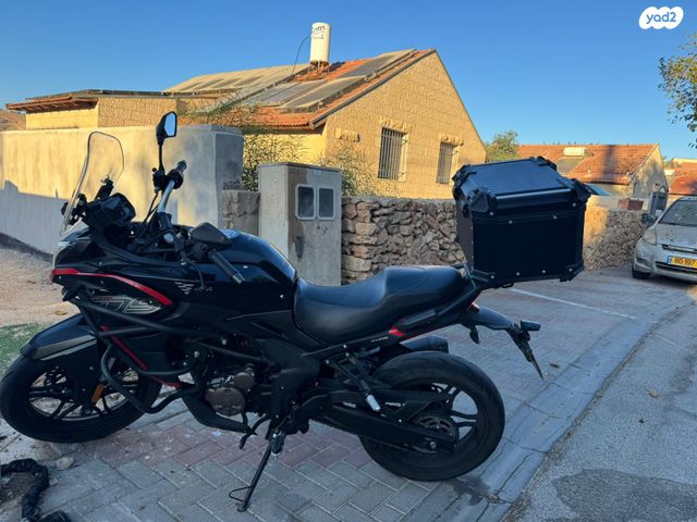 מודעת רכב Voge 300DS