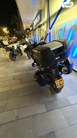 סוזוקי DL650 וי-סטרום