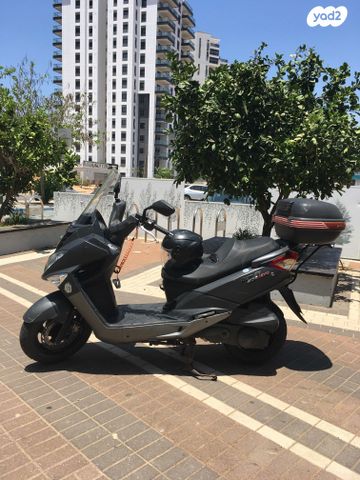 סאן יאנג ג'וי רייד 200