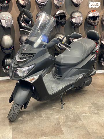 מודעת רכב סאן יאנג ג'וי רייד 200