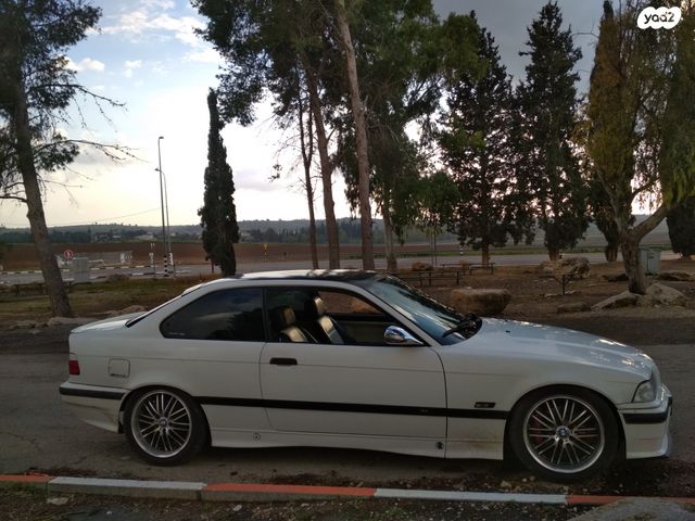 מודעת רכב ב מ וו