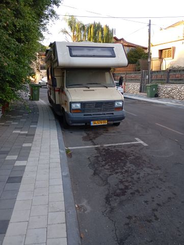 ממונע אוטוקראוון