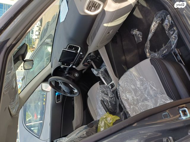 מודעת רכב יונדאי וניו