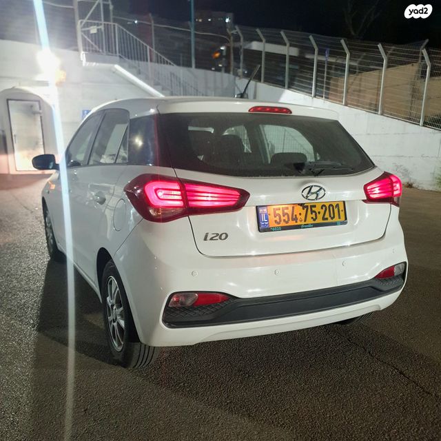 מודעת רכב יונדאי i20