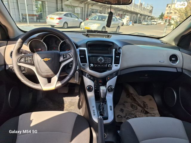 שברולט קרוז