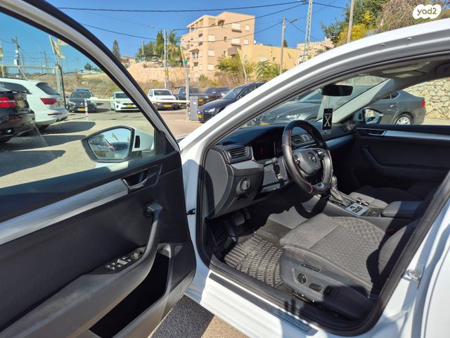 סקודה סופרב