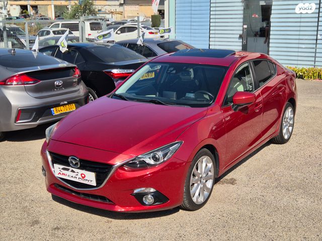 מודעת רכב מאזדה 3