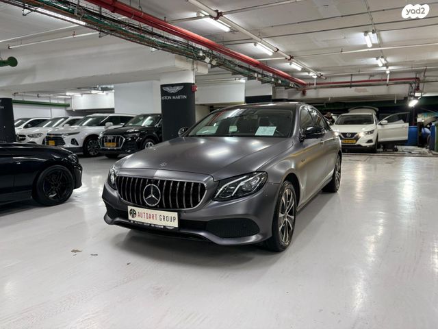 מודעת רכב מרצדס-בנץ E-class