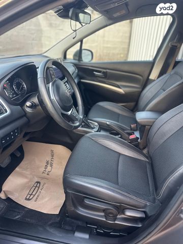 סוזוקי S-Cross