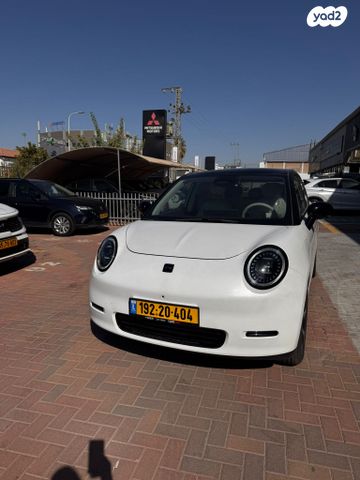 מודעת רכב ג׳יי.איי.סי 30