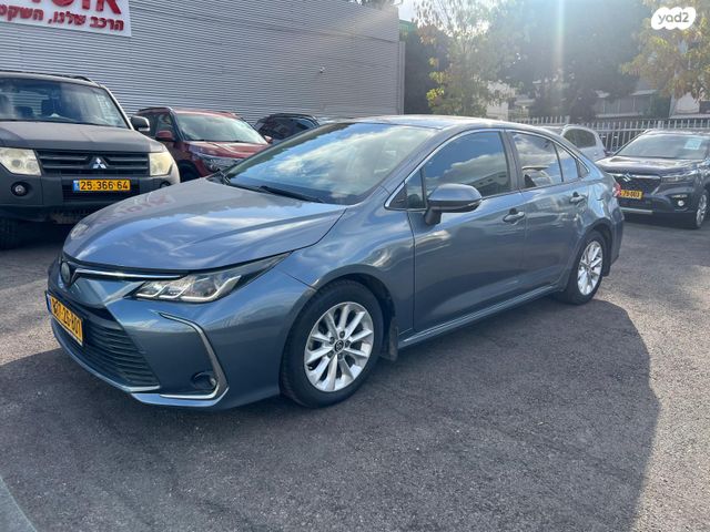 מודעת רכב טויוטה קורולה
