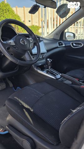 ניסאן סנטרה