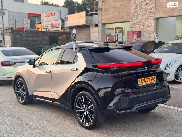 טויוטה C-HR