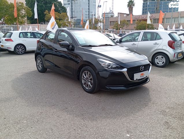 מודעת רכב מאזדה 2