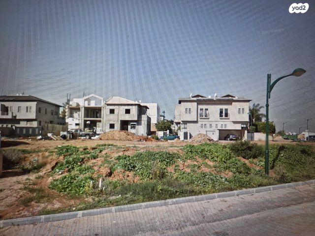 אהוד בן גרא 1