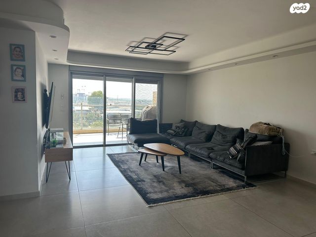 הר הצופים 62