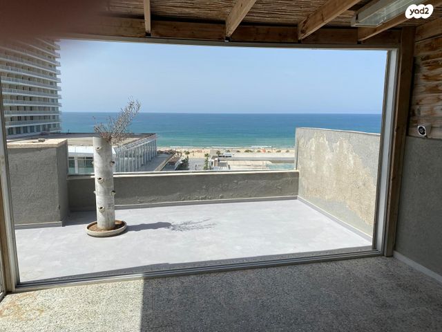 דרך בן גוריון 147