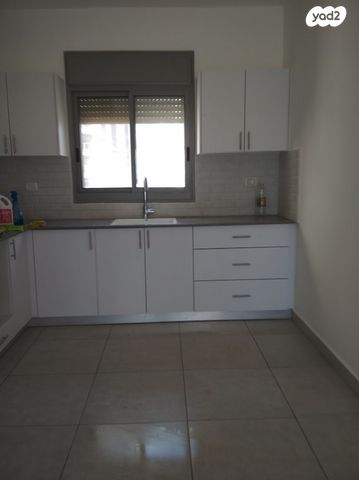 דירה, אדני פז 44, עין הים, חדרה