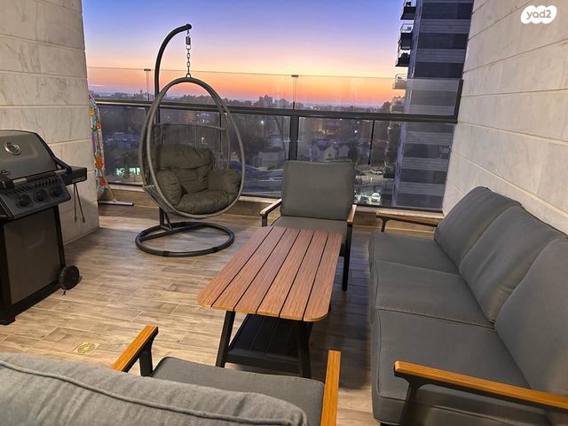 דירה, נעמי שמר 11, גלי ים, קרית ים