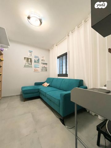 דירה, נעמי שמר 11, גלי ים, קרית ים