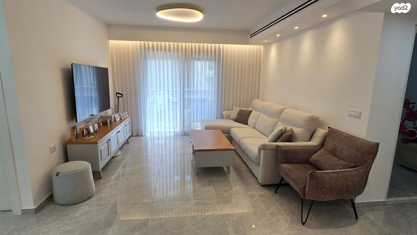 דרך האילנות 37