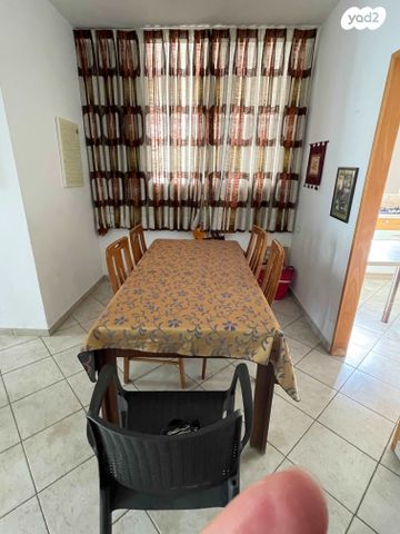 דירה, הרב קוק 7, שכונת האוצר, חדרה