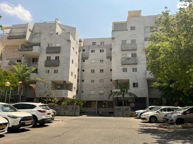 דירה, הרדוף 5, מרכז, כפר סבא