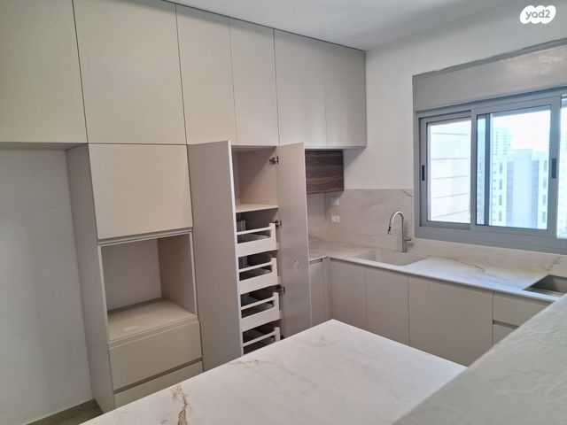 דירה, שדרות הציונות 77, ברנע, אשקלון