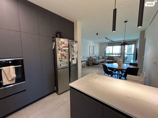 דירה, שרגא פרידמן 1, הגוש הגדול, רמת אביב החדשה, נופי ים, תל אביב יפו